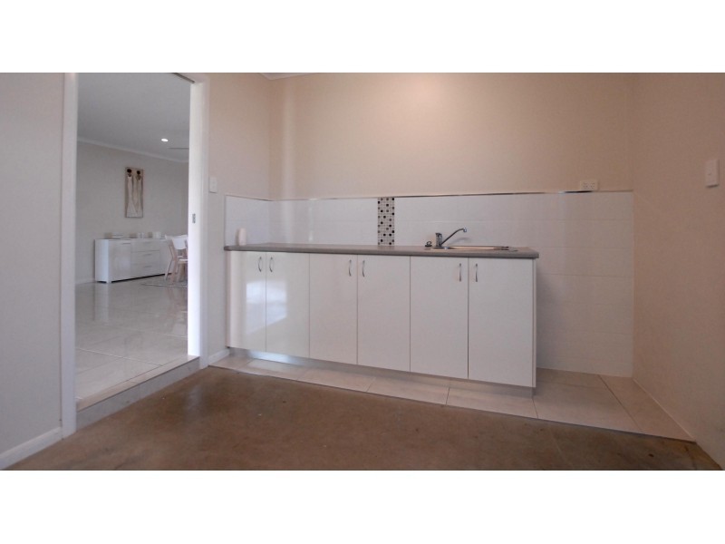 5 Millenium Drive, Sarina QLD 4737