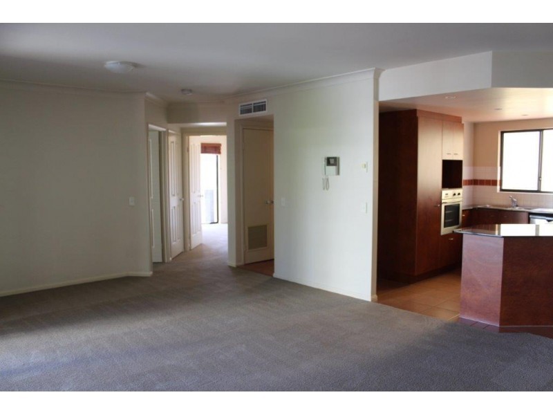 6/64 Lambert Street, Kangaroo Point QLD 4169
