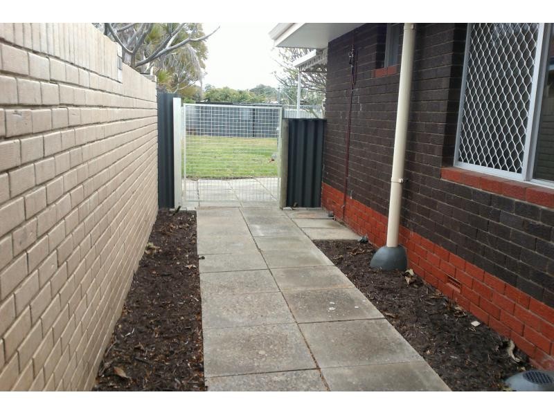 320A Knutsford Avenue, Kewdale WA 6105