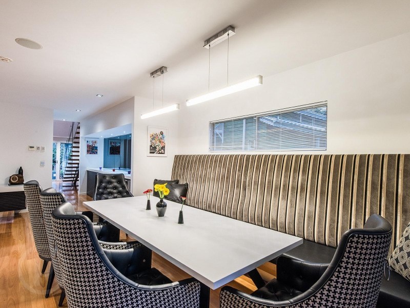 118 Barton Road, Hawthorne QLD 4171