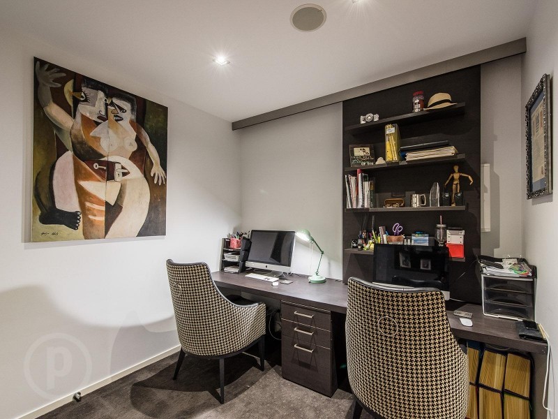 118 Barton Road, Hawthorne QLD 4171