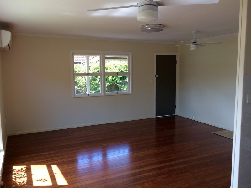 221 Turpin Road, Labrador QLD 4215