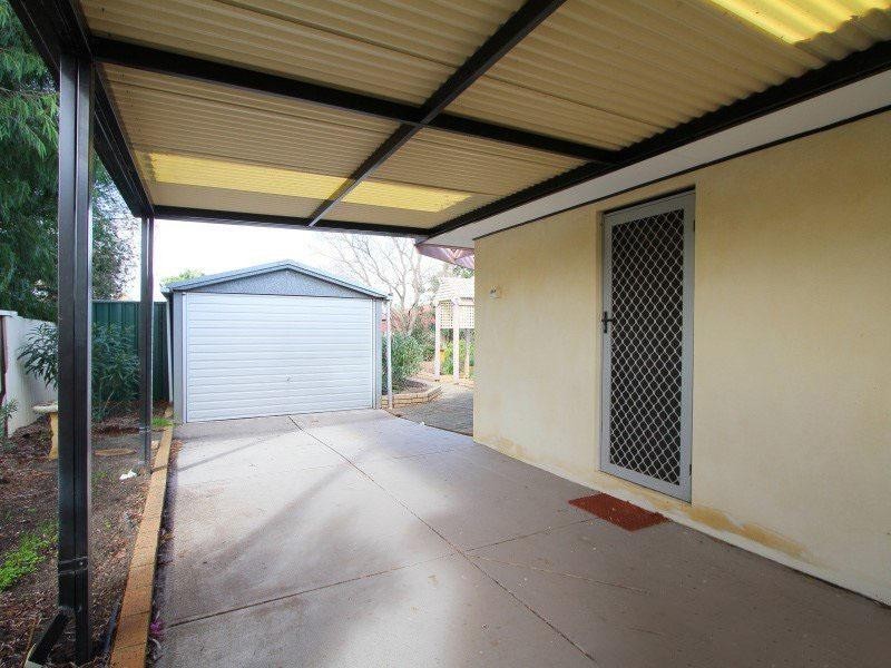 6 Legge Place, Beckenham WA 6107