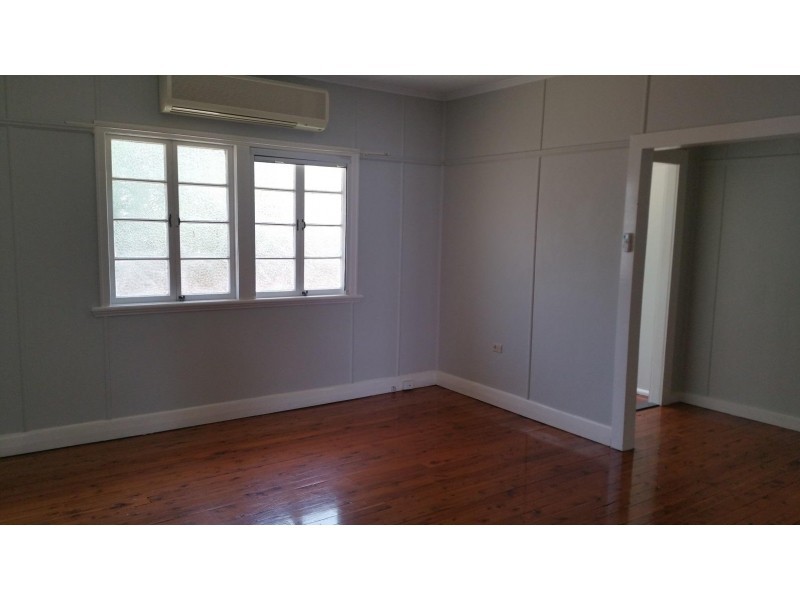 52 Primrose Terrace, Red Hill QLD 4059