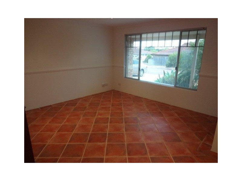 12 Gardiner Heights, Kinross WA 6028