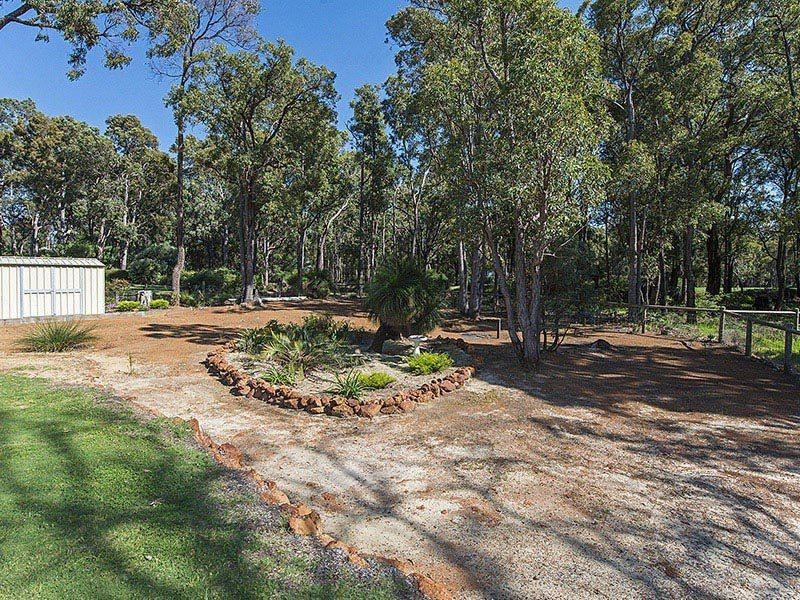 41 Ridgehill Rise, Roleystone WA 6111