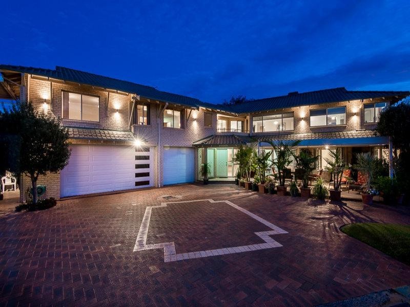 6B The Cove, Coogee WA 6166
