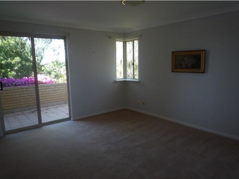 6B The Cove, Coogee WA 6166