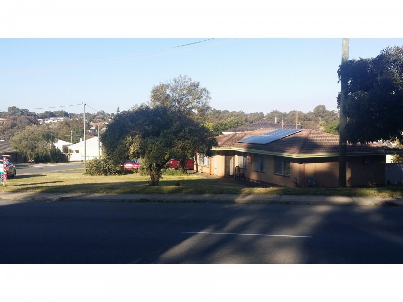 24 Coleville Crescent, Spearwood WA 6163