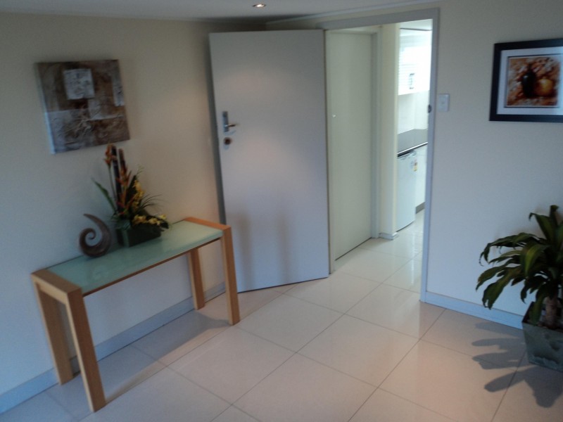 10 Leeside Street, Aspley QLD 4034