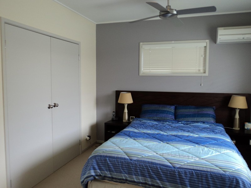 10 Leeside Street, Aspley QLD 4034