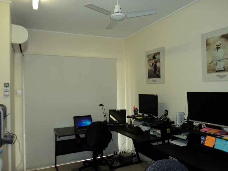 10 Leeside Street, Aspley QLD 4034