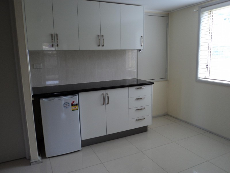 10 Leeside Street, Aspley QLD 4034