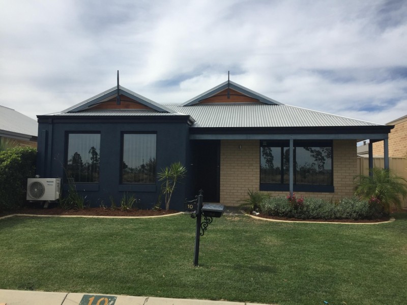 10 Coniston Drive, Ellenbrook WA 6069