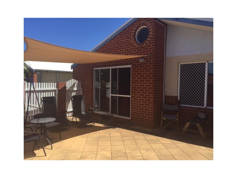 2/163 Lawley Street, Yokine WA 6060