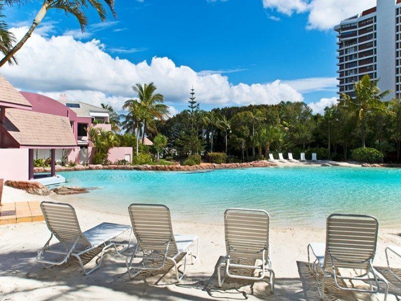 65/12 Commodore Drive, Surfers Paradise QLD 4217