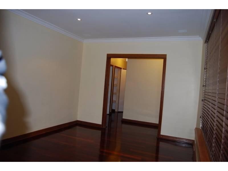 13 Sullivan Street, Beckenham WA 6107