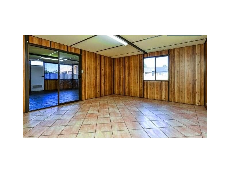 13 Sullivan Street, Beckenham WA 6107