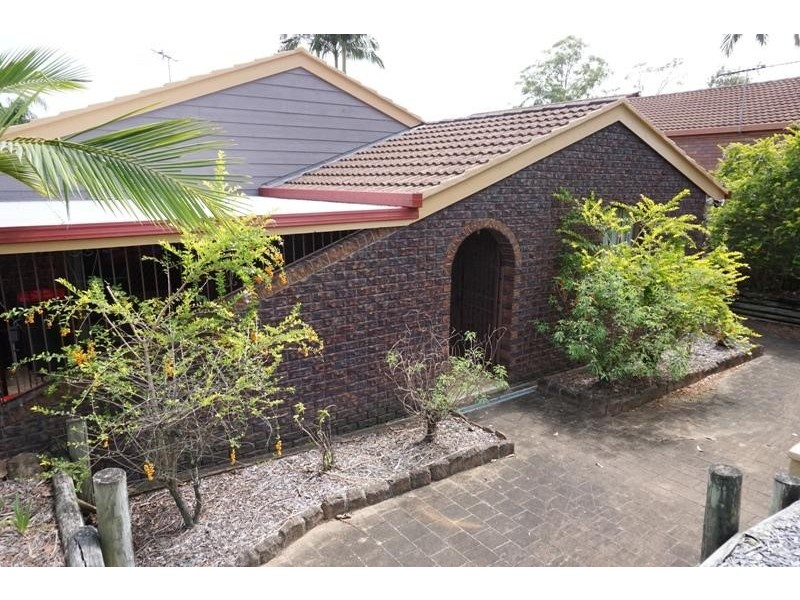 16 Hillrise Street, Aspley QLD 4034