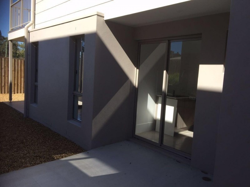 1 Rise Place, Heathwood QLD 4110