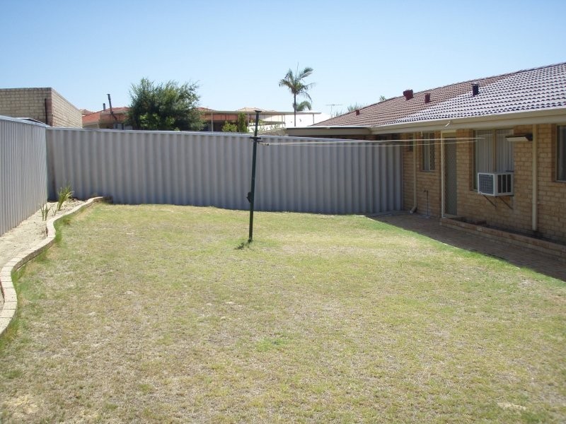 6a Olivia close, Alexander Heights WA 6064