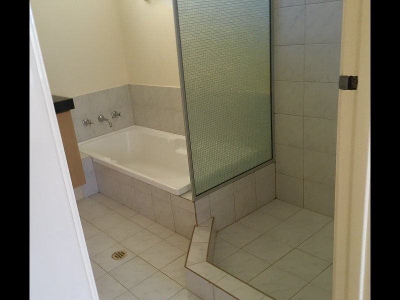 6a Olivia close, Alexander Heights WA 6064