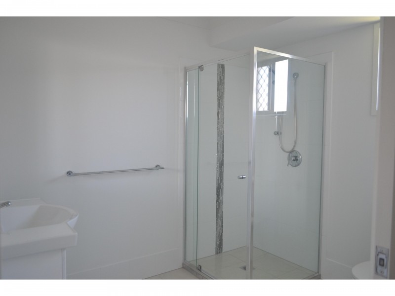 18 Velox Circuit, Upper Coomera QLD 4209