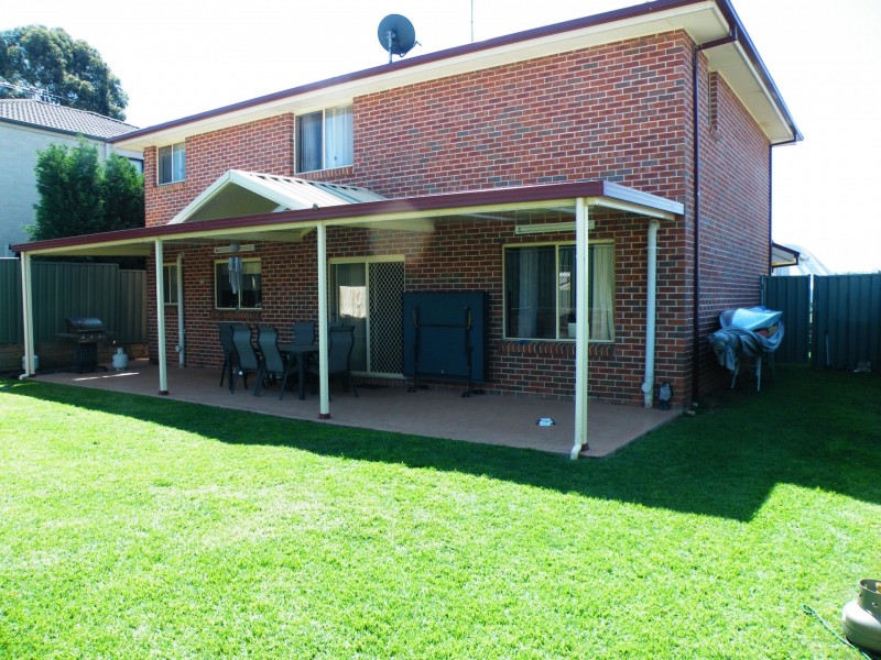 7 Burraga place, Glenmore Park NSW 2745