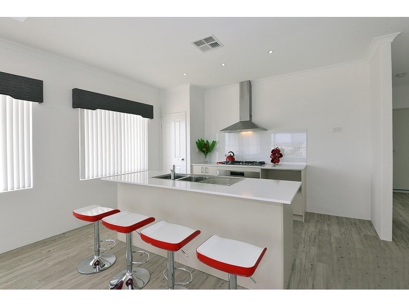 43 Selacosa Avenue, Jindalee WA 6036