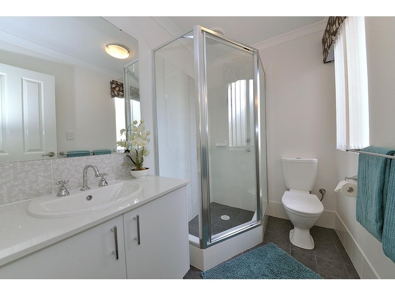 43 Selacosa Avenue, Jindalee WA 6036