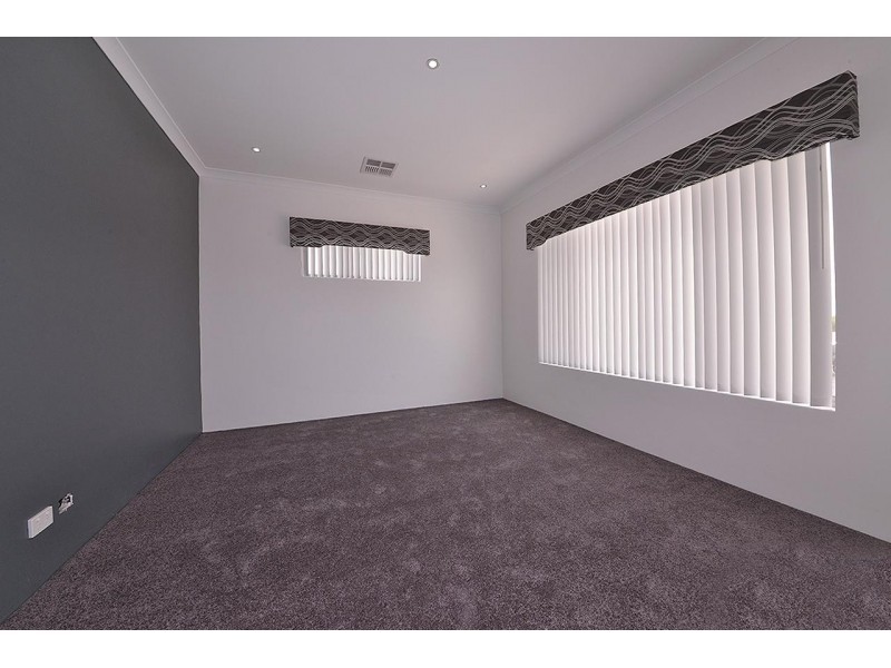 43 Selacosa Avenue, Jindalee WA 6036