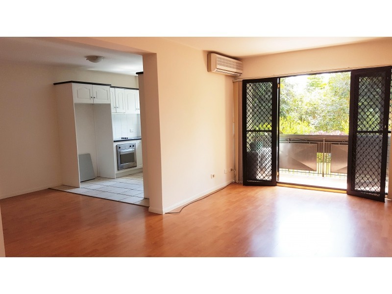 2/70 Latrobe Street, East Brisbane QLD 4169