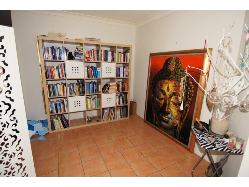 14 Daryl Drive, Varsity Lakes QLD 4227