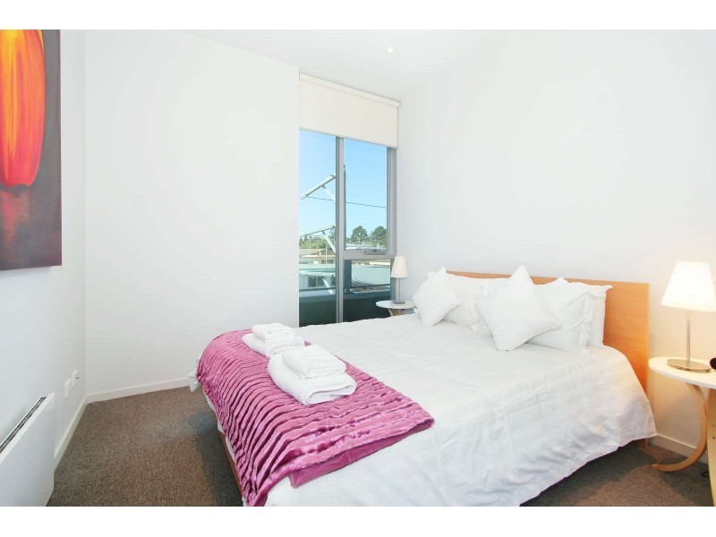 39/220 Barky Street, St Kilda VIC 3182