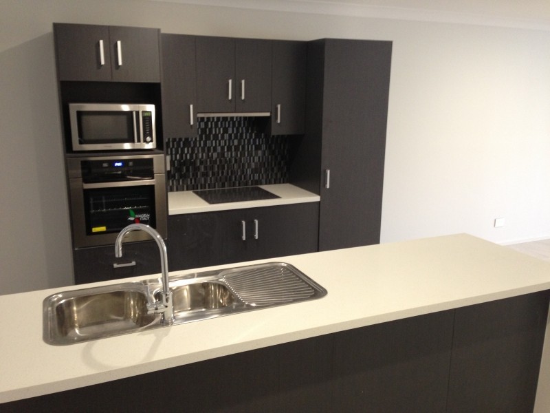 1/14 Compass Drive, Biggera Waters QLD 4216