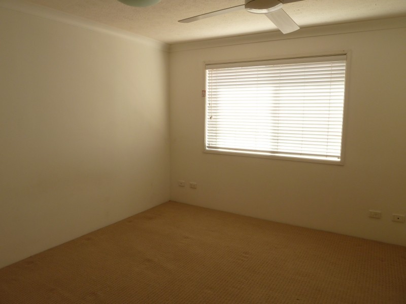 8/61 Bauer Street, Southport QLD 4215