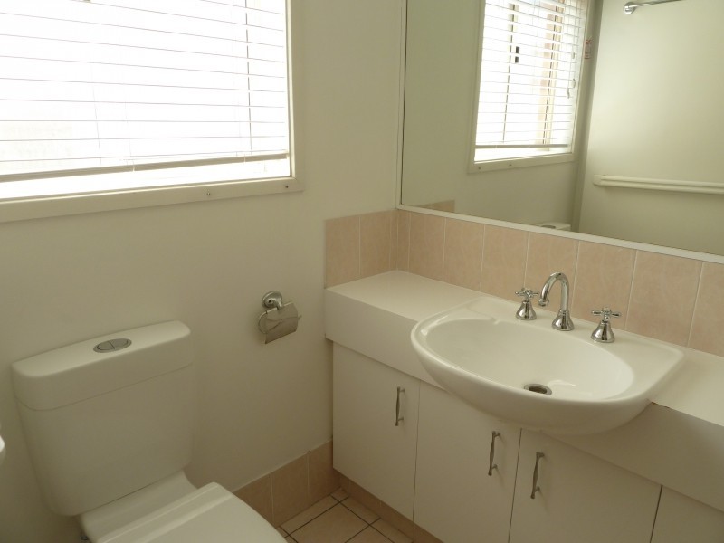 8/61 Bauer Street, Southport QLD 4215