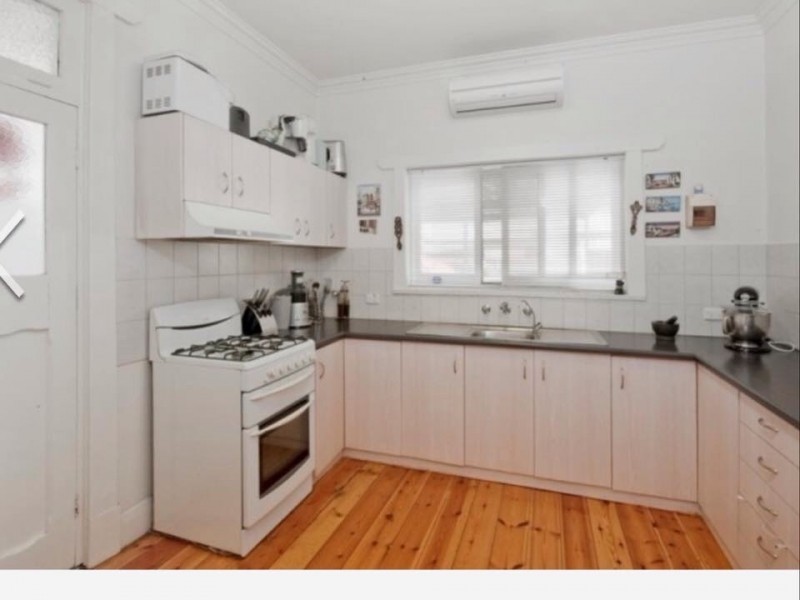 8/13 St Johns Row, Glenelg SA 5045