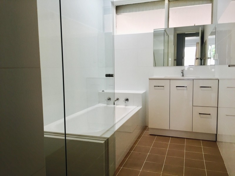 26 Glennon Way, Rossmoyne WA 6148