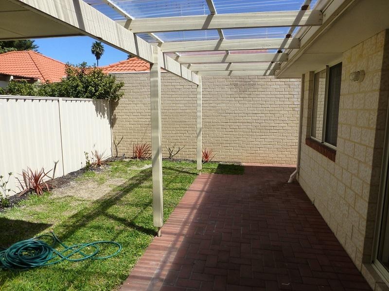 2 Finnan Street, Cloverdale WA 6105