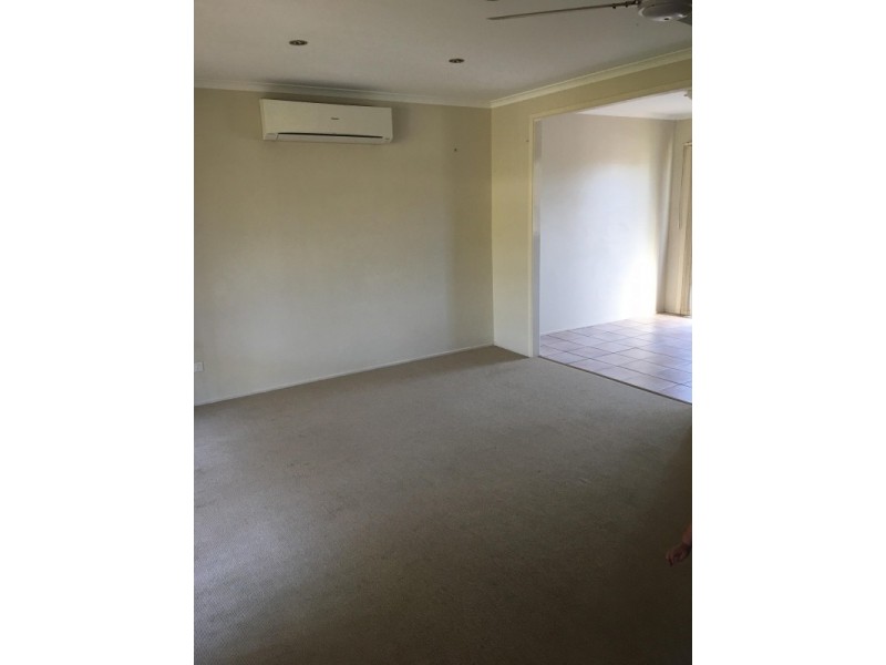 35 Langlo Street, Riverhills QLD 4074