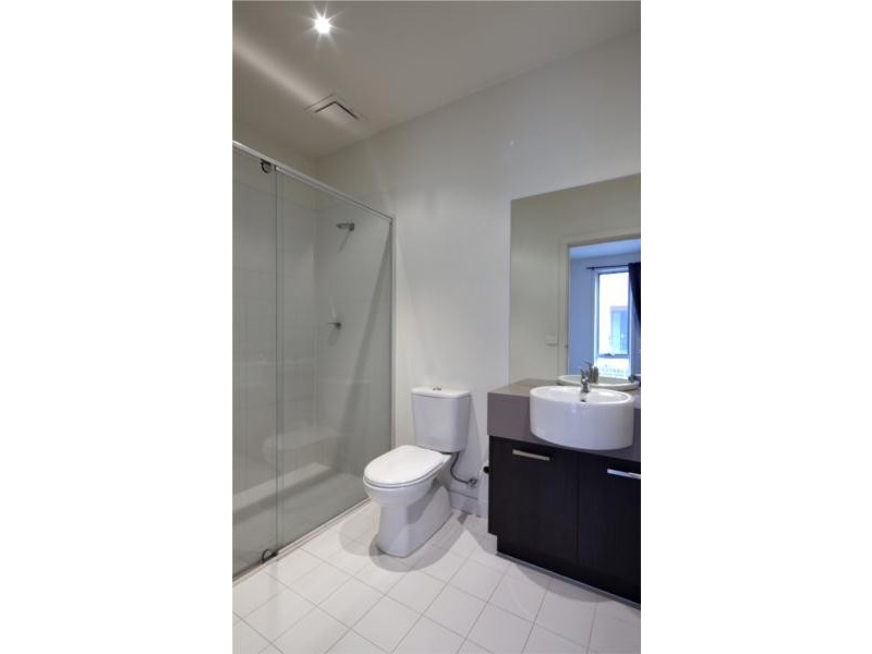 11 Harrys Lane, Clifton Hill VIC 3068