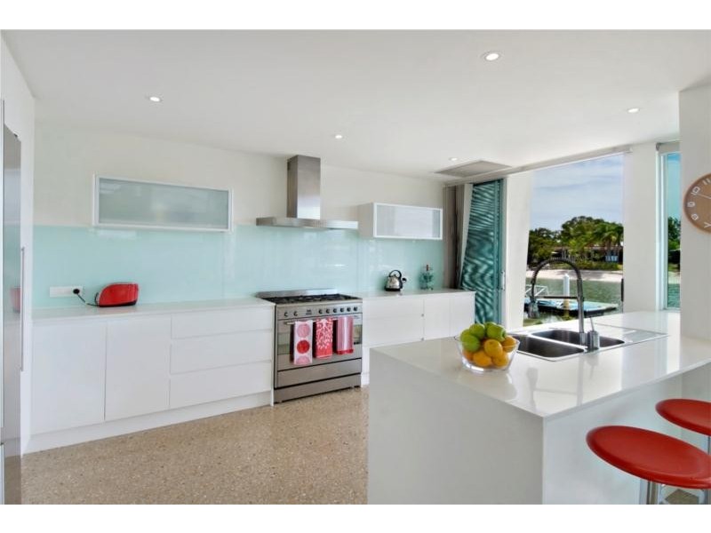 14 Yulunga Place, Mooloolaba QLD 4557