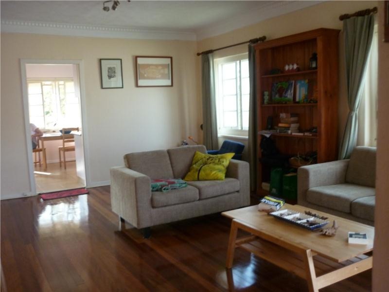 1/14 Blackheath Road, Oxley QLD 4075