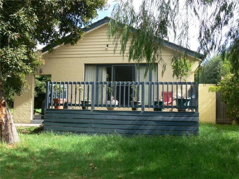 80 Hillcrest Road, Frankston VIC 3199