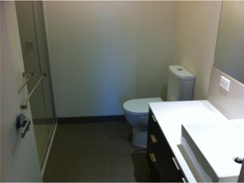 A235/66-111 Rosebank Avenue, Clayton South VIC 3169