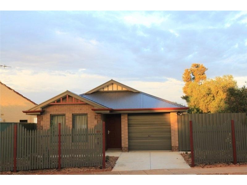 90 Sampson Road, Elizabeth Grove SA 5112