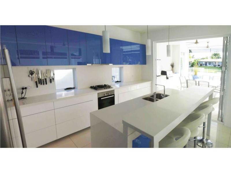 49 Beverly Crescent, Broadbeach QLD 4218