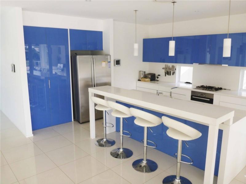 49 Beverly Crescent, Broadbeach QLD 4218