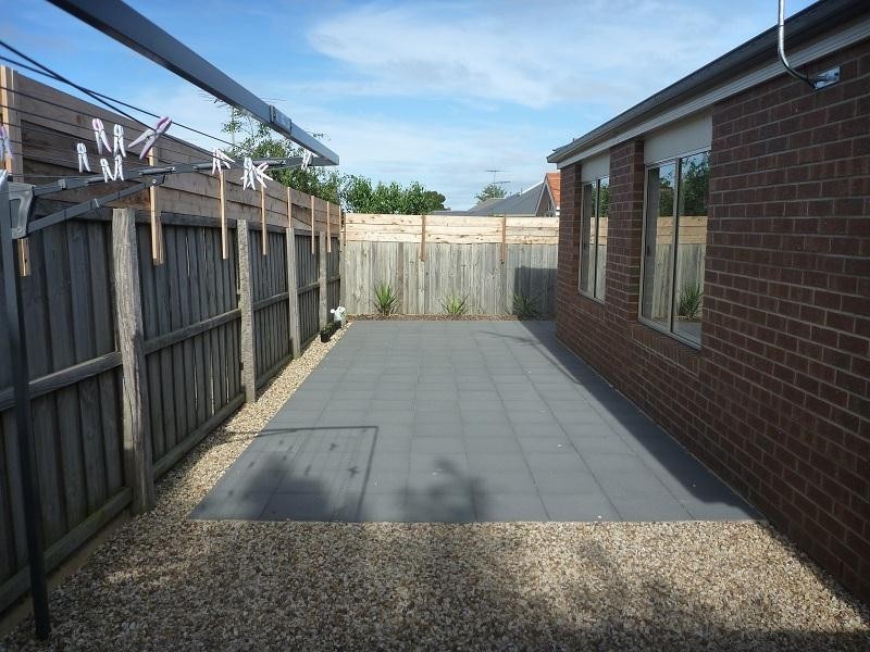 12 Watson Avenue, Belmont VIC 3216